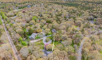 79 Sturgis Ln, Barnstable, MA 02630