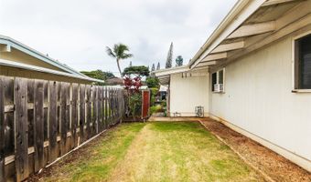 1366 Manu Aloha St, Kailua, HI 96734