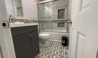 8616 Gandy Ct, Indianapolis, IN 46217