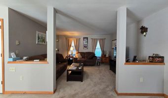 71 Meckesville Rd, Albrightsville, PA 18210