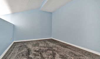 20333 S SWEETWOOD Ln, Oregon City, OR 97045