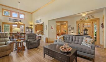 74 Bellflower Ct, Blanchard, ID 83804