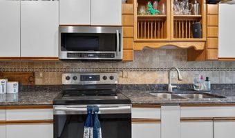 507 Greenwich Dr, Albany, NY 12203