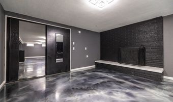 525 N Hametown Rd, Akron, OH 44333