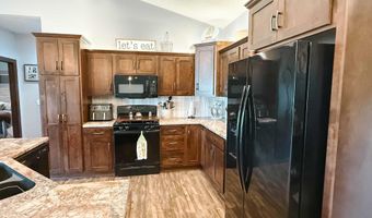 111 Arkansas Ave, Alton, IA 51003