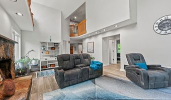141 Stone Rd, Burlington, CT 06013