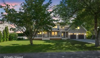 26 Westmoreland St, Narragansett, RI 02882