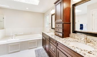 2006 N ALLEVA Ct, Accokeek, MD 20607