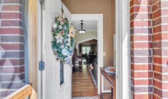 109 5th St SE, Aliceville, AL 35442