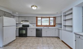 15 Hamilton St, Boston, MA 02136