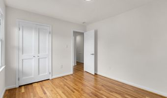 8815 TUCKERMAN Ln, Potomac, MD 20854