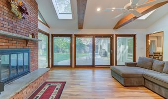 33 Imperia Pl, Aberdeen, NJ 07747