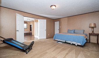 705 Horseshoe Ln, Arkadelphia, AR 71923