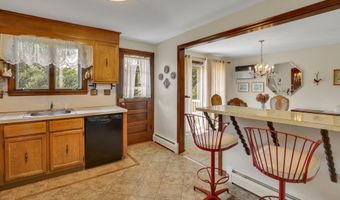 197 Hummingbird Dr, Berlin, CT 06037