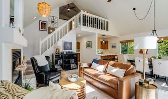 283 S DOLPHIN St, Rockaway Beach, OR 97136
