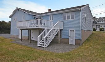 151 E Shore Rd, Narragansett, RI 02882