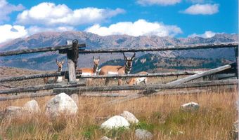 41 MARSH CREEK Rd, Cora, WY 82925