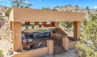 61474 Hanging Rock Ln, Mountain Center, CA 92561