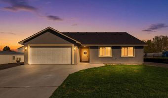 3902 W Snow Ln, Benton City, WA 99320