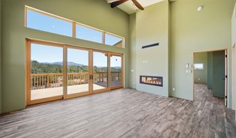 102 Spanish Peaks Rd, Arroyo Hondo, NM 87513