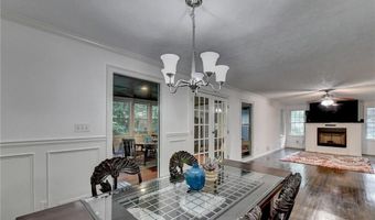 117 Ridge Rd, Berkeley Lake, GA 30096