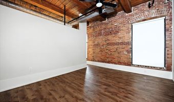 598 3Rd St 2200, Macon, GA 31201