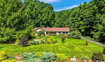 13 Ashley Rd, Asheville, NC 28805