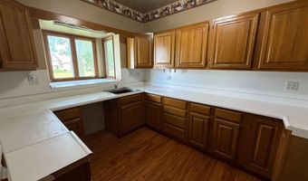 305 N Osborne, Ainsworth, NE 69210