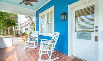 19 Leslie St, Apalachicola, FL 32320