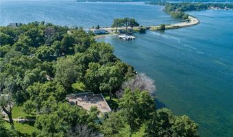 4974 Interlachen Dr NE, Alexandria, MN 56308