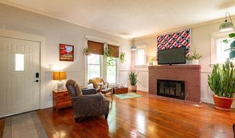 703 Jersey St, Baldwin City, KS 66006