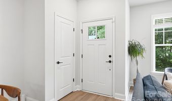 1128 Drummond Ave, Charlotte, NC 28205
