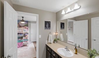 522 AVALON Ct, Albany, OR 97322