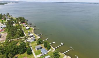 193 Water St, Aurora, NC 27806