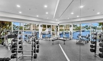 3330 NE 190th St 2411, Aventura, FL 33180