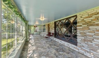 110 Acker Dr, Ada, OK 74820