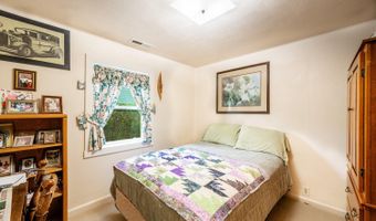 936 N Carrington Ave, Buffalo, WY 82834