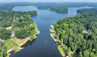 N1575 SILVER CANOE Road, Keshena, WI 54135