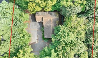 33 Church Rd, Airmont, NY 10952