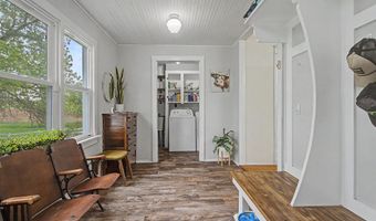 2928 E Stagecoach Trl, Apple River, IL 61001