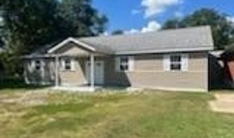 109 College St, Alhambra, IL 62001