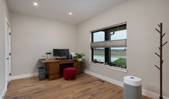 6111 Springhill Rd, Belgrade, MT 59714