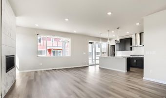 202 Sugar Beet Ln, Berthoud, CO 80513