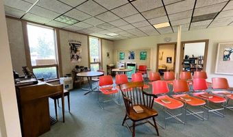 2 Howard St, Augusta, ME 04330