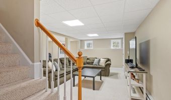 149 Long Hill Rd, Bolton, MA 01740