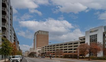 4141 N HENDERSON Rd 702, Arlington, VA 22203