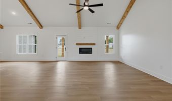 32 Creek Stone Ln, Autryville, NC 28318