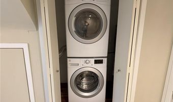 25 Water St 208, East Greenwich, RI 02818