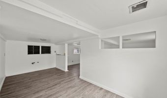2963 Koali Rd D, Honolulu, HI 96826