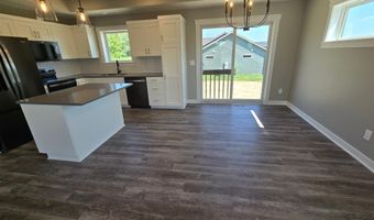 1801 12th Ave NE, Austin, MN 55912